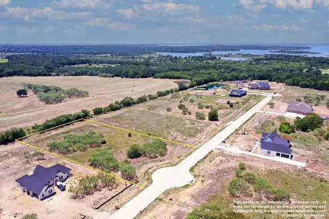 885 Vest Ln, Pilot Point, TX 76258