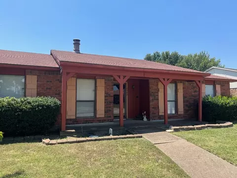 7502 Christie Ln, Dallas, TX 75249