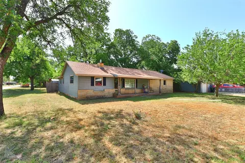 117 Brown Ave, Tuscola, TX 79562