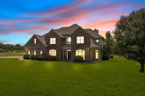 1015 High Meadow Dr, Mount Vernon, TX 75457