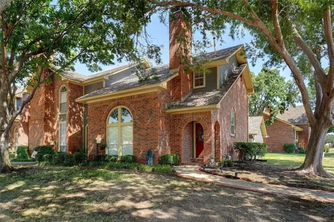 132 Cobblestone Row, Denton, TX 76207