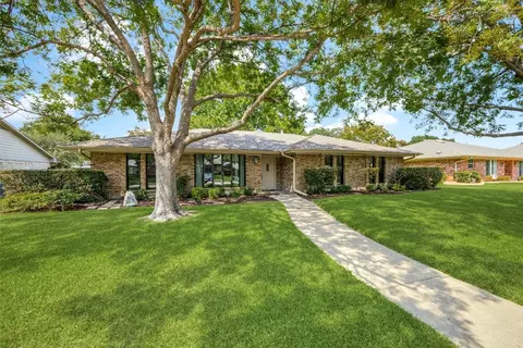 2421 Evergreen Dr, Plano, TX 75075