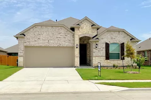 14632 Marrowglen Rd, Fort Worth, TX 76052