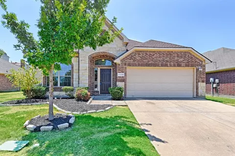 8438 Deep Haven Dr, Dallas, TX 75249