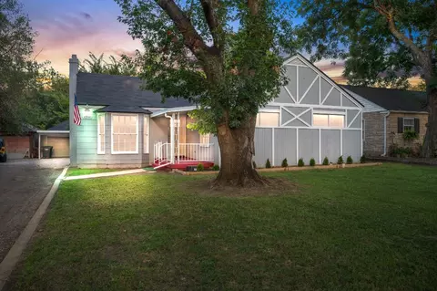 4316 Kenwood Ct, Fort Worth, TX 76103