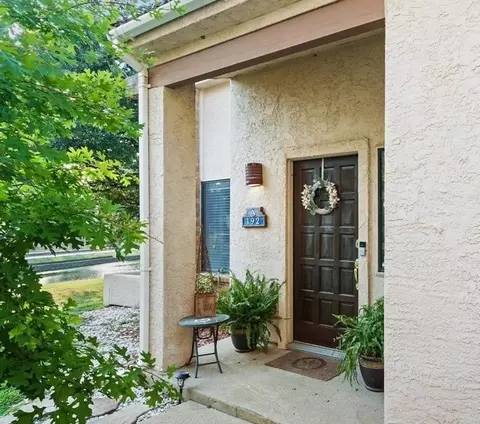 549 Ranch Trl #192, Irving, TX 75063