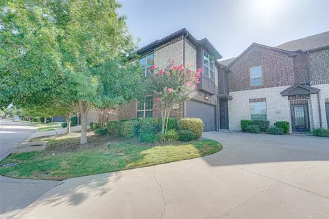 5080 Italia Ln, Grand Prairie, TX 75052