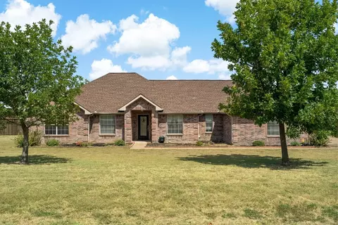10323 Linda Cir, Forney, TX 75126