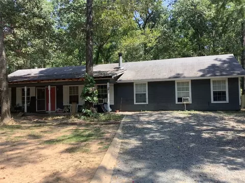2130 Twin Lk, Benton, LA 71006