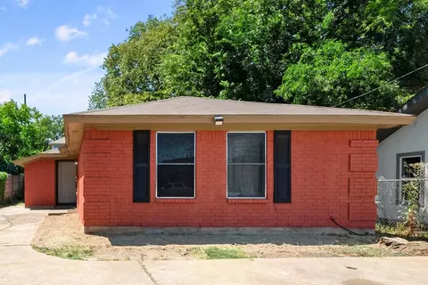 809 W Broadus Ave, Fort Worth, TX 76115