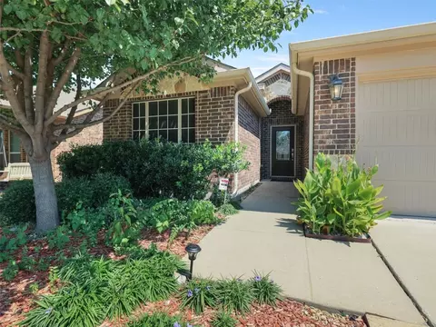 1822 Carol Ln, Anna, TX 75409
