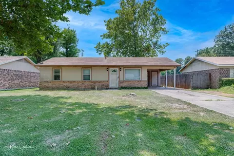 6565 Graham Ln, Keithville, LA 71047