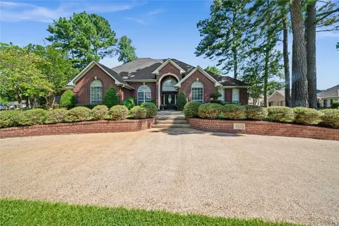 3849 Broadmoore Ct, Tyler, TX 75707