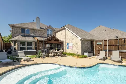 1960 Lake Forest Dr, Rockwall, TX 75087