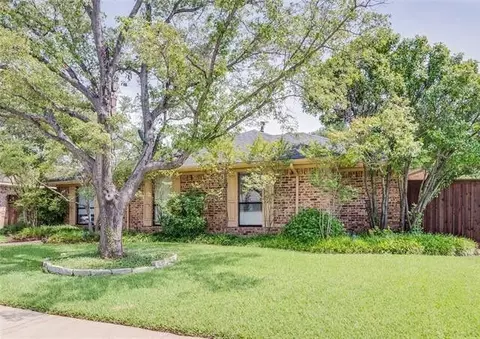 2032 Stradivarius Ln, Carrollton, TX 75007