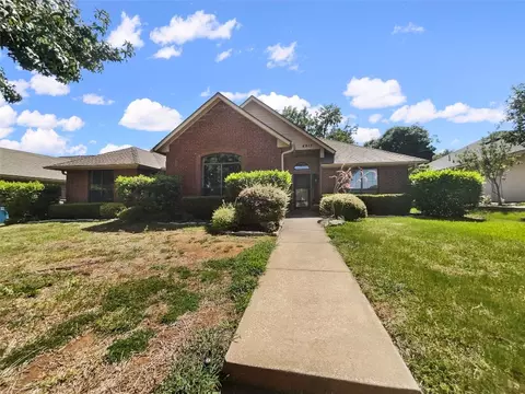 4917 Wolf Creek Trl, Flower Mound, TX 75028