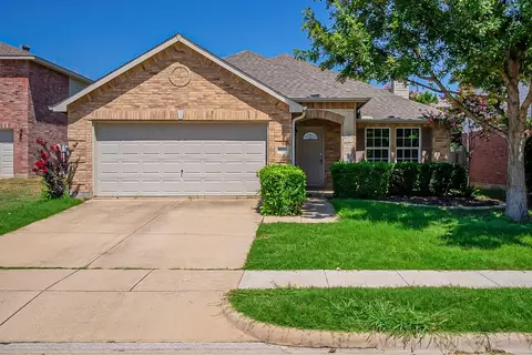 6009 English Saddle Ln, Denton, TX 76210