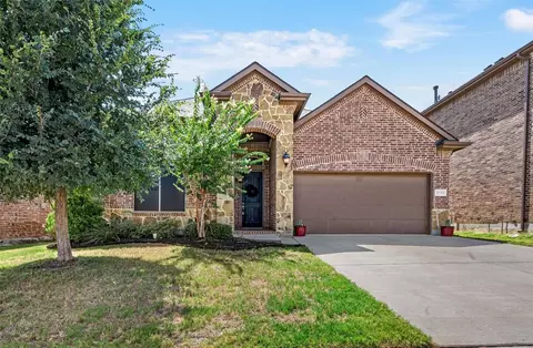 9905 Tule Lake Rd, Fort Worth, TX 76177