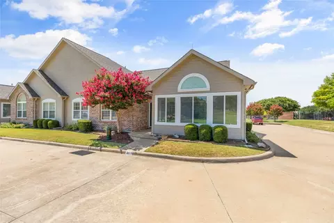 2601 Marsh Ln #303, Plano, TX 75093