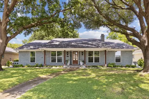 12118 Lochwood Blvd, Dallas, TX 75218
