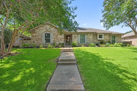 2016 Portsmouth Dr, Richardson, TX 75082
