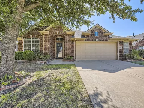 12352 Angel Food Ln, Fort Worth, TX 76244