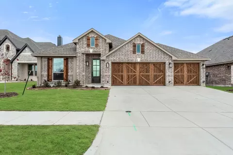 213 Resting Place Rd, Waxahachie, TX 75165