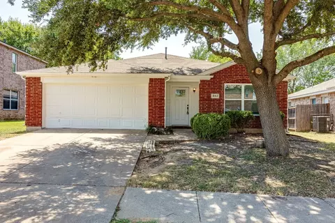 142 Quail Run Dr, Seagoville, TX 75159