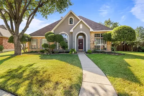 5010 Bayport Cir, Rowlett, TX 75088