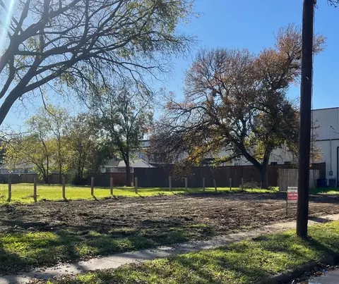 1928 Pueblo St, Dallas, TX 75212