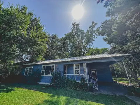 518 N Larson St, Grand Saline, TX 75140