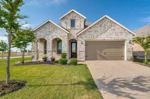 1724 Canter Ct, Aubrey, TX 76227