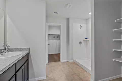536 Bronze Cir E, Springtown, TX 76082 photo 22