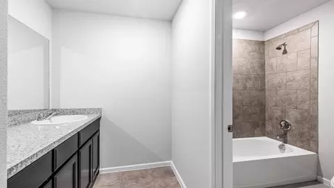 520 Bronze Cir E, Springtown, TX 76082 photo 25