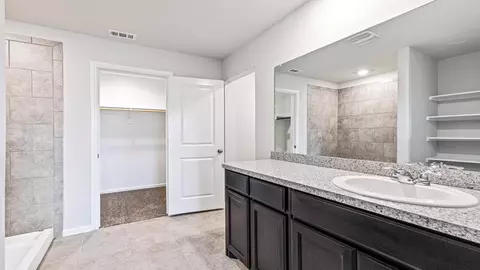 520 Bronze Cir E, Springtown, TX 76082 photo 18