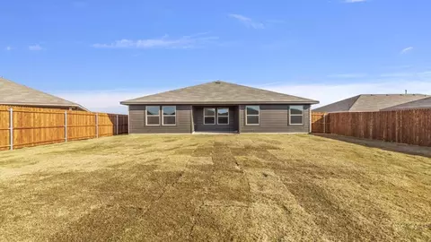 520 Bronze Cir E, Springtown, TX 76082 photo 33