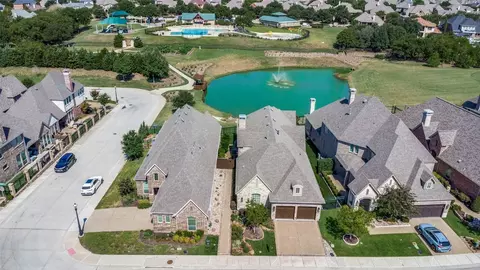 732 Royal Minister Blvd, Lewisville, TX 75056