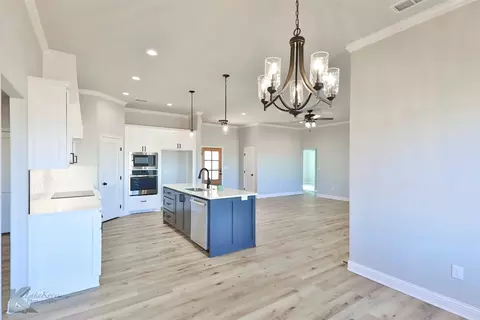 208 Beechcraft Rd, Abilene, TX 79602 photo 10