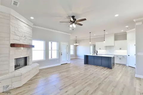 208 Beechcraft Rd, Abilene, TX 79602 photo 3