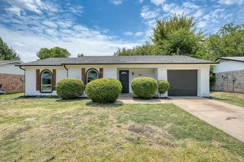 914 Northshore Dr, Garland, TX 75040