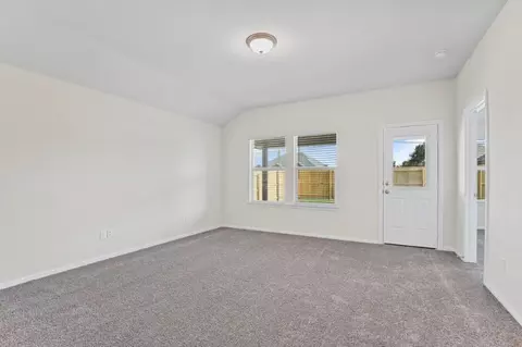 541 Bronze Cir E, Springtown, TX 76082 photo 14