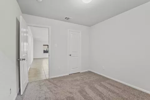 541 Bronze Cir E, Springtown, TX 76082 photo 25
