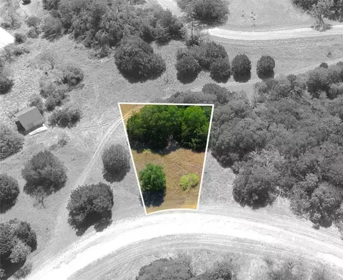3062 Barkridge Ct, Whitney, TX 76692