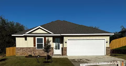 125 Wells St, Cleburne, TX 76031