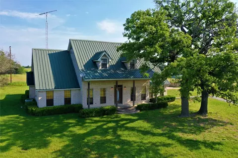 390 State Highway 164 W, Donie, TX 75838