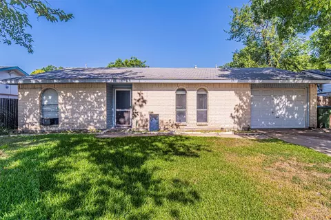 409 Georgetown Dr, Garland, TX 75043