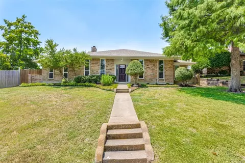 3017 Apple Valley Dr, Garland, TX 75043