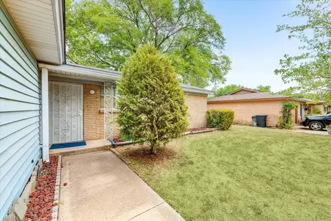711 Simmons Dr, Euless, TX 76040 photo 6