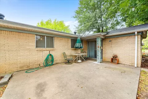 711 Simmons Dr, Euless, TX 76040 photo 31