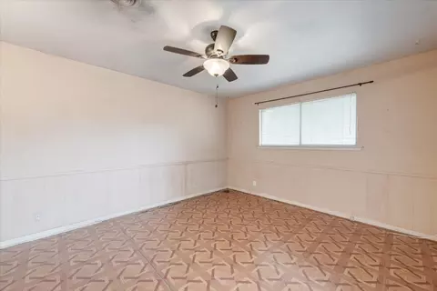 711 Simmons Dr, Euless, TX 76040 photo 19